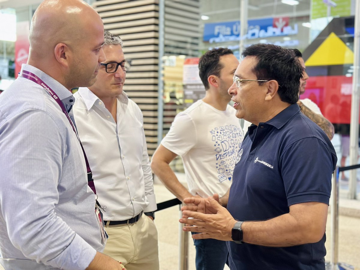 Richardfernandb's tweet photo. La llegada de @Despegar a Barranquilla, con el respaldo del alcalde @alejandrochar, consolida a la ciudad como un nodo estratégico para el turismo y la inversión. ✈️ https://t.co/bragJZ6R4O