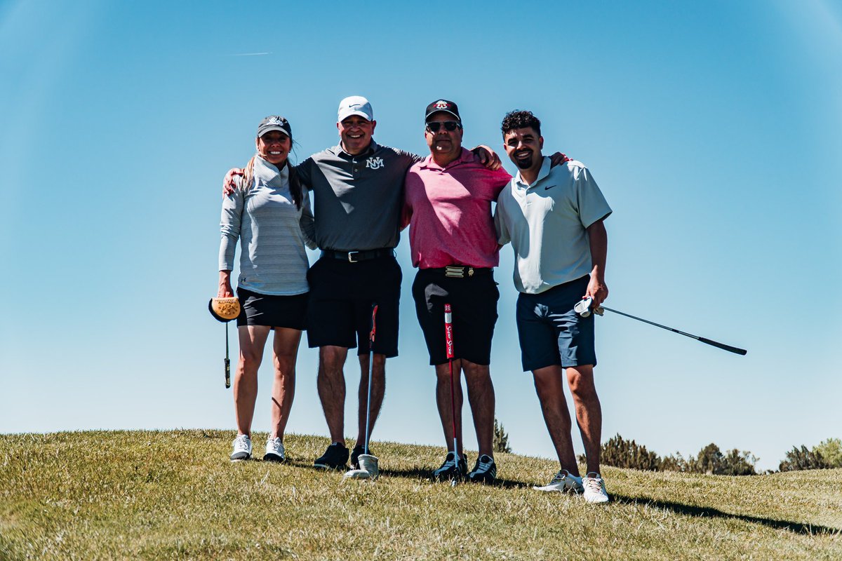 ⛳️10 DAYS OUT!⛳️

We’re excited to hit the greens at Santa Ana Golf Club for the 2025 Lobo Club Golf Tournament!

Throwback to last year’s swings, sunshine, and smiles!🏌️🏌️‍♀️

Get your clubs ready and your practice swings in — we can’t wait to tee off with you again soon!

#GoLobos