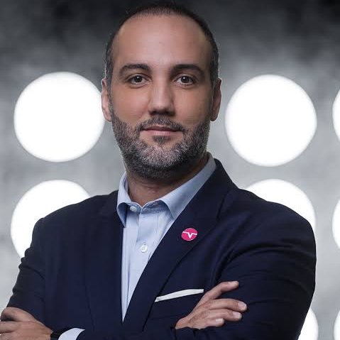 Precisamos do Jorge Iggor narrando uma Copa do Mundo 

O que esse cara chama JOGO LENDÁRIO é brincadeira