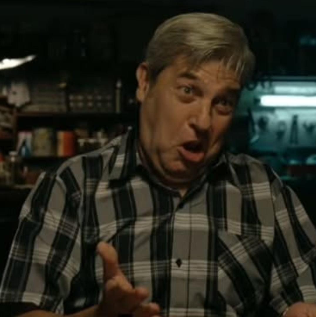 Inteligente Stagnaro en hacer #ElEternauta en dos temporadas, porque tras el éxito de la primera, ahora le va a LLOVERGUITA.