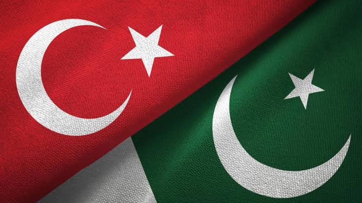 İsrail yal@kası Müslümanlara zulmeden siyonist uşağı Hindistan‘a karşı kardeş ülke Pakistan’ın yanındayız.

Pakistan, Hindu'ların ineklerini vursa yeter..
 #ForPakistan 🇹🇷 🇵🇰
