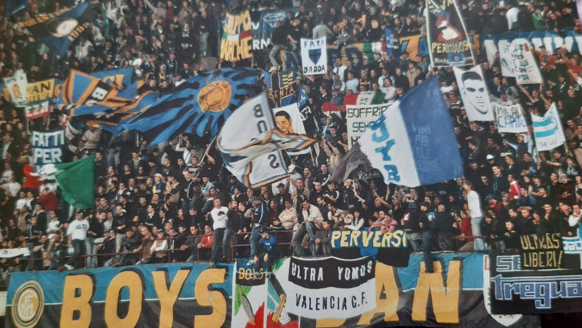 EdgarSerrano_93's tweet image. Vafanculo Barça, ​​congratulazioni fratelli nerazzurri...

PAZZA INTER 🐍🫱🏼‍🫲🏽🦇

#PazzaInter 
#AmuntValencia
#PutaBarça
#PutaCatalunya