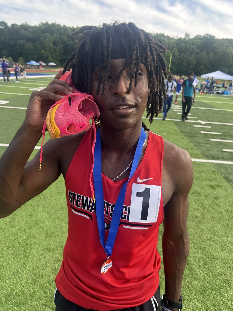 SCHS Track & Field (@track_schs) on Twitter photo 🥇New AAA Section 2 800m Champion, who dis? 🥇 Asher Warta!!! <a href="/CreekAthletics1/">TheCreekAthletics</a> <a href="/cecil_joyce/">Cecil Joyce</a> 🥇New AAA Section 2 800m Champion, who dis? 🥇 Asher Warta!!! <a href="/CreekAthletics1/">TheCreekAthletics</a> <a href="/cecil_joyce/">Cecil Joyce</a>