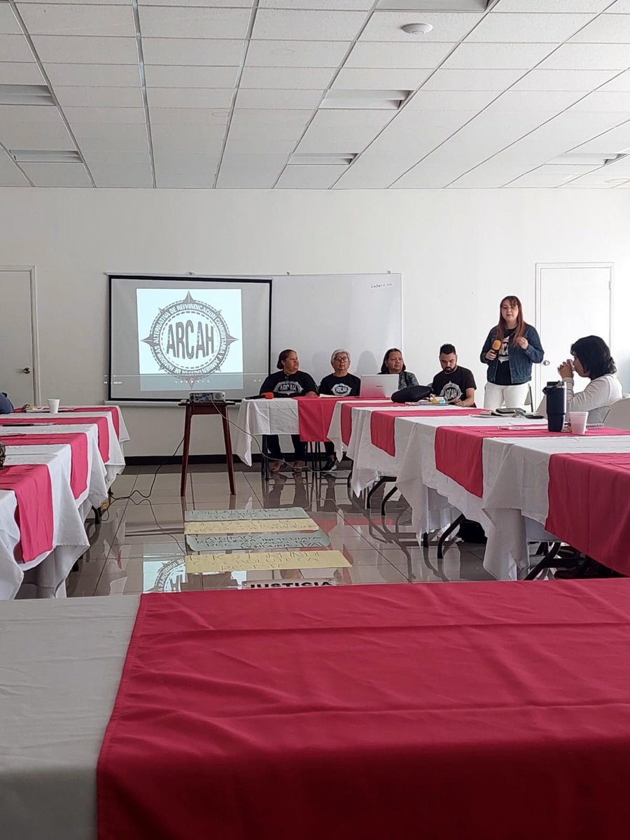 🎞 Acompañamos a <a href="/Arcah_hn/">ARCAH</a> en la presentación del documental sobre la aldea Loarque, comunidad que ha mencionado que ha sido afectada por los desechos de la empresa avícola El Cortijo.