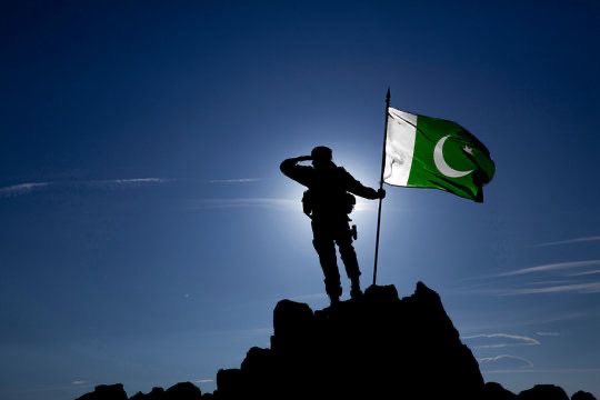BabarKGhauri's tweet image. I strongly condemn the unprovoked Indian attack on Pakistan. Proud of the timely and effective response by our brave armed forces. The nation stands firmly behind you. Pakistan Zindabad. #DGISPR #PakArmy #timeforunity