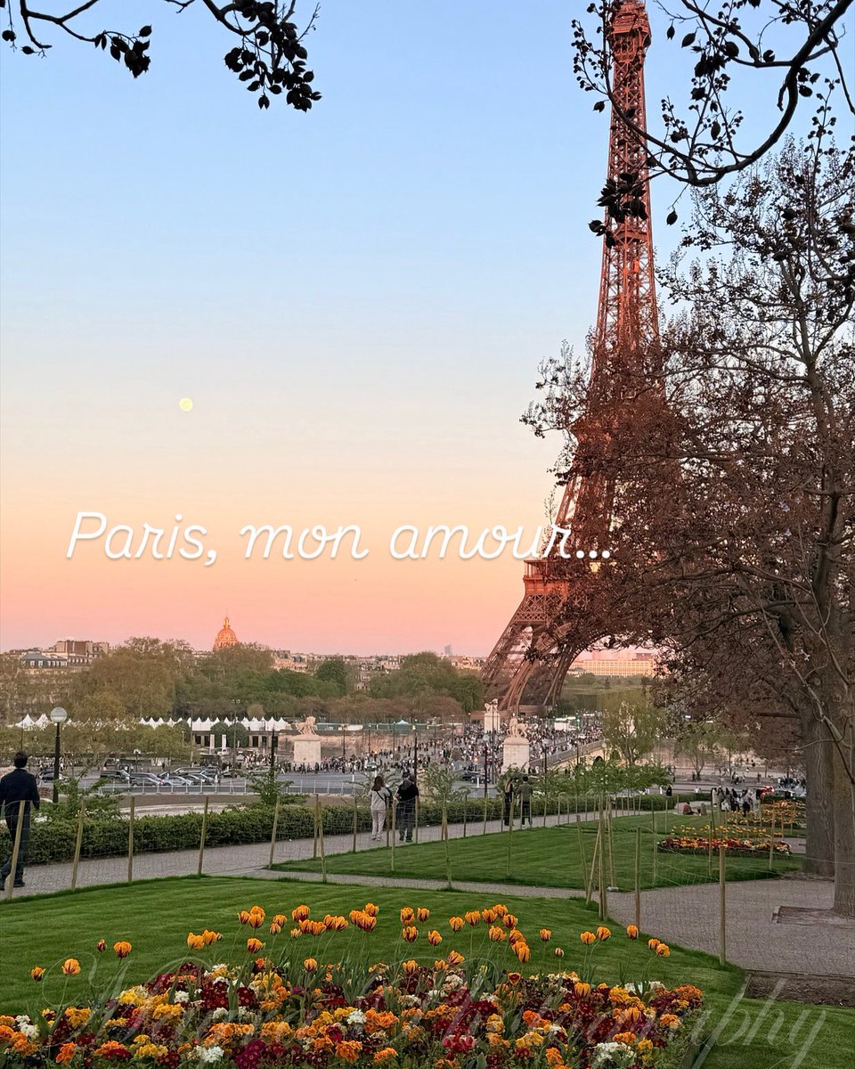 ᗰᗩƳᖇᗩ tweet media