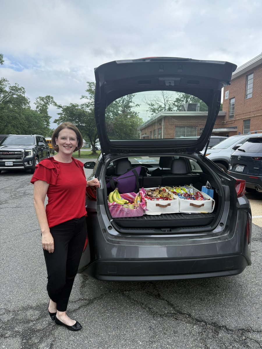 When your Novice Teacher Instructional Coaches aren’t assigned to any one school and it’s Teacher Appreciation week, you create a mobile snack cart and deliver goodies to them. 💝