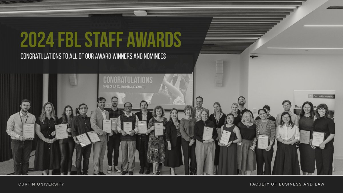 Yesterday we recognised the outstanding work of academic and professional colleagues at the annual Faculty of Business and Law staff awards.
  
Congratulations to all winners – you have certainly Made a Difference! 👏

#FBLResearch