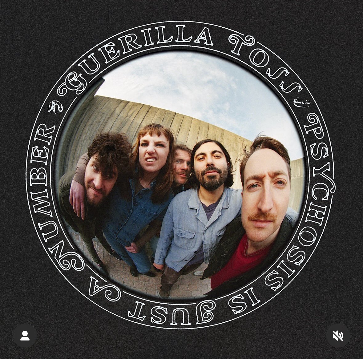 guerillatoss's tweet image. NEW SINGLE DROP 
*Psychosis is Just a Number*
produced by Stephen Malkmus 
engineered by Ben Collette / Bryce Goggin
asst. engineer - Jonny Kosmo
add’l engineering -  Dan Walker / Bill Moss
mixing / add’l production by Jorge Elbrecht 
Mastered by Dan Walker