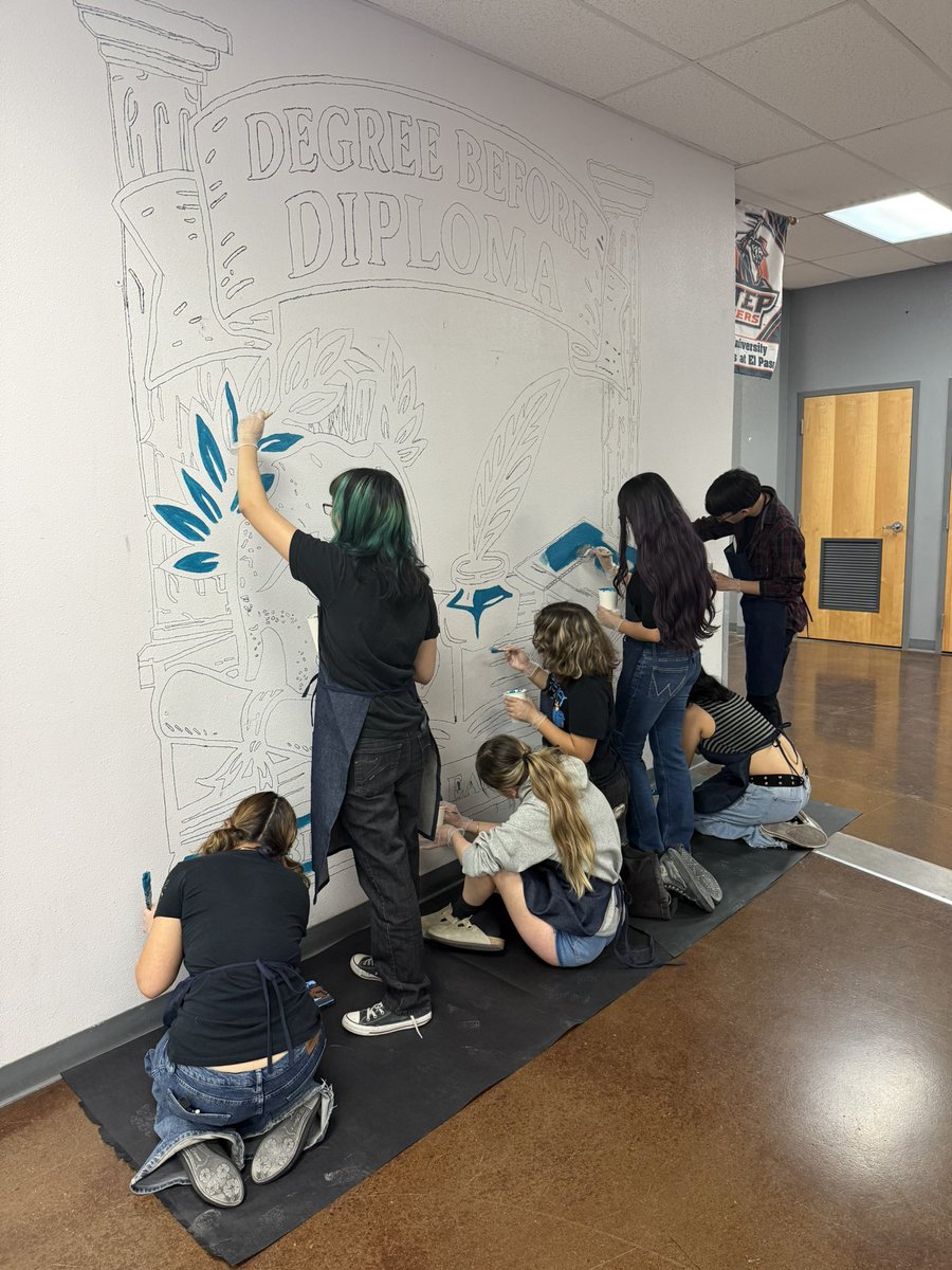 Ivan Ortega (@iortega_phhs) on Twitter photo Day✌🏻bringing this canvas to life! <a href="/Bee_SanchezArt/">Bianca Sanchez</a> <a href="/APRIL_PHHS/">April Marie Ortega-Valdez</a> <a href="/PHills_HS/">Pebble Hills High School</a> <a href="/SISD_FineArts/">SISD Fine Arts</a> #mural #artclub #spARTans Day✌🏻bringing this canvas to life! <a href="/Bee_SanchezArt/">Bianca Sanchez</a> <a href="/APRIL_PHHS/">April Marie Ortega-Valdez</a> <a href="/PHills_HS/">Pebble Hills High School</a> <a href="/SISD_FineArts/">SISD Fine Arts</a> #mural #artclub #spARTans