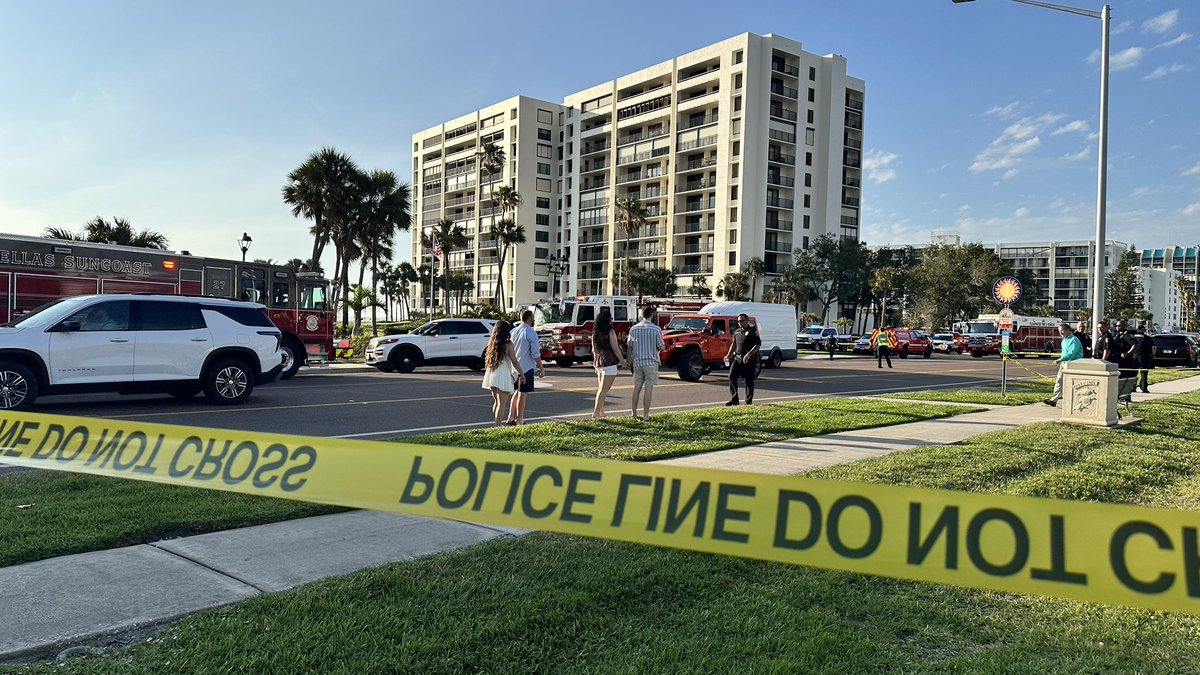 Josh Rojas (@joshrojasbn9) on Twitter photo Clearwater Fire Rescue says the support beam crack is growing in a 12 story condo on Sand Key. The entire building was immediately evacuated. There’s a 161 units, 40% occupied at the time. The 60 residents will be evacuated overnight or longer. <a href="/BN9/">Spectrum Bay News 9</a> Clearwater Fire Rescue says the support beam crack is growing in a 12 story condo on Sand Key. The entire building was immediately evacuated. There’s a 161 units, 40% occupied at the time. The 60 residents will be evacuated overnight or longer. <a href="/BN9/">Spectrum Bay News 9</a>