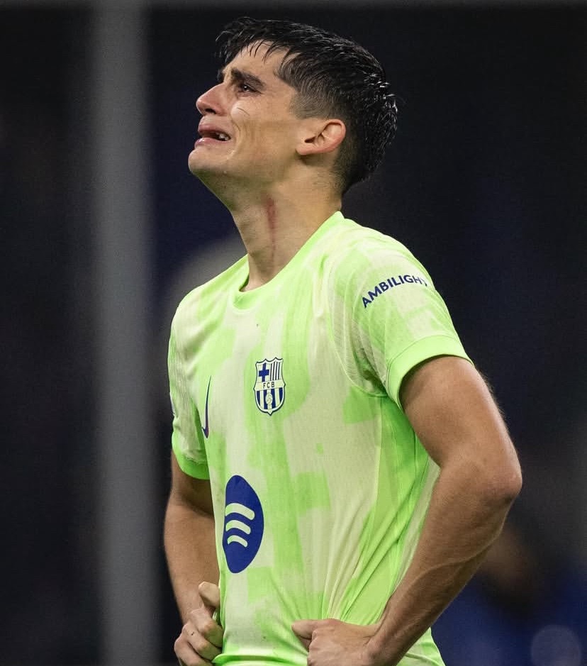 MadridUniversal's tweet image. Inter Milan fans have redesigned the club logo and are now using the motto: "Hala Inter".