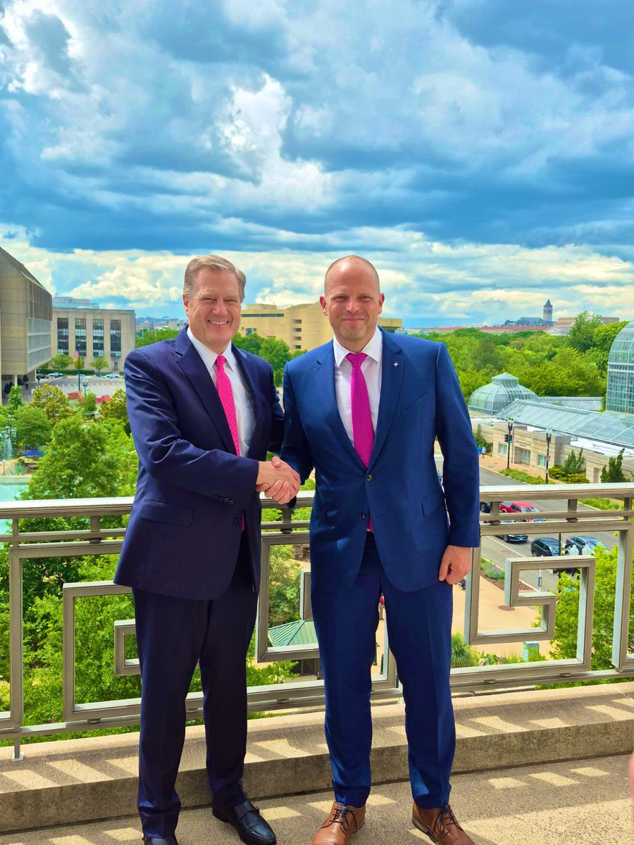 Theo Francken (@franckentheo) on Twitter photo It was a pleasure meeting Congressman <a href="/RepMikeTurner/">US Rep. Mike Turner</a> today. His insights on U.S. national security and defense are invaluable. Looking forward to continued collaboration on strengthening transatlantic security efforts. It was a pleasure meeting Congressman <a href="/RepMikeTurner/">US Rep. Mike Turner</a> today. His insights on U.S. national security and defense are invaluable. Looking forward to continued collaboration on strengthening transatlantic security efforts.