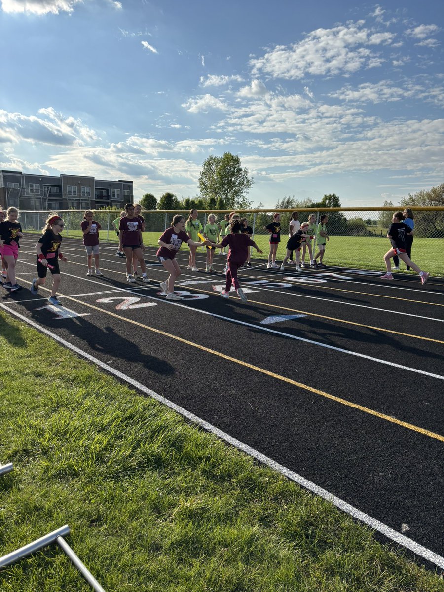 New Britton PE (@nbe_pe) on Twitter photo 3 Way Elementary Track Meet - #bulldogproud Big thank you to organizers, volunteers, and all the people that came out to cheer! We are so proud of these 4th graders! Way to go <a href="/NBEbulldogs/">New Britton Elem.</a> #bulldogconnection <a href="/NBEAP/">NewBrittonAP</a> <a href="/FESTigersHSE/">Fishers Elementary School</a> <a href="/LREhseIN/">Lantern Road Elementary School Fishers IN</a> <a href="/HSESchools/">Hamilton Southeastern Schools</a> 3 Way Elementary Track Meet - #bulldogproud Big thank you to organizers, volunteers, and all the people that came out to cheer! We are so proud of these 4th graders! Way to go <a href="/NBEbulldogs/">New Britton Elem.</a> #bulldogconnection <a href="/NBEAP/">NewBrittonAP</a> <a href="/FESTigersHSE/">Fishers Elementary School</a> <a href="/LREhseIN/">Lantern Road Elementary School Fishers IN</a> <a href="/HSESchools/">Hamilton Southeastern Schools</a>
