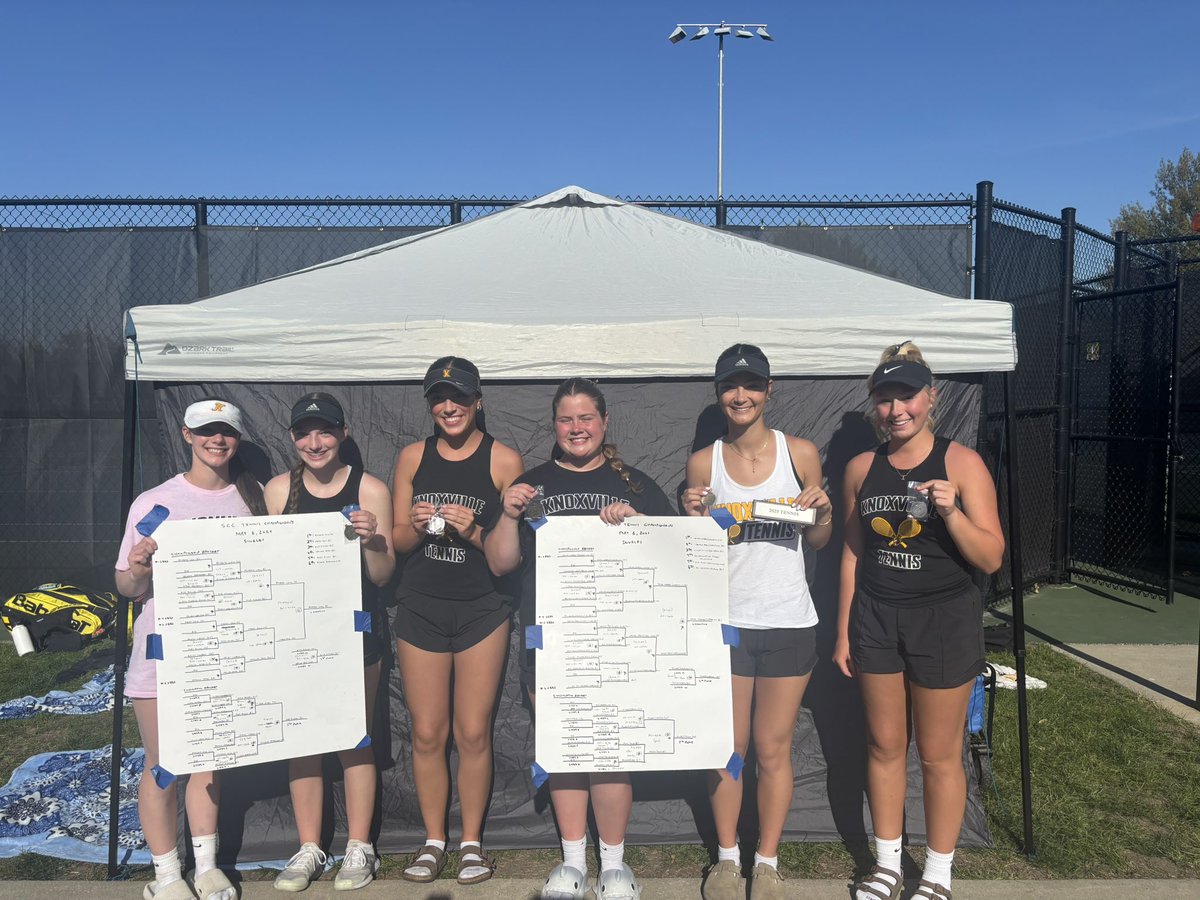 What. A. Day! Panthers score 31/35 total points to claim the SCC Title. Only losses on day were to ourselves in dubs championship and to girl that got 2nd in tough 3 set loss. Janie Maasdam/Marlea Cox claim dubs title and Bridgette Liston claims singles title!