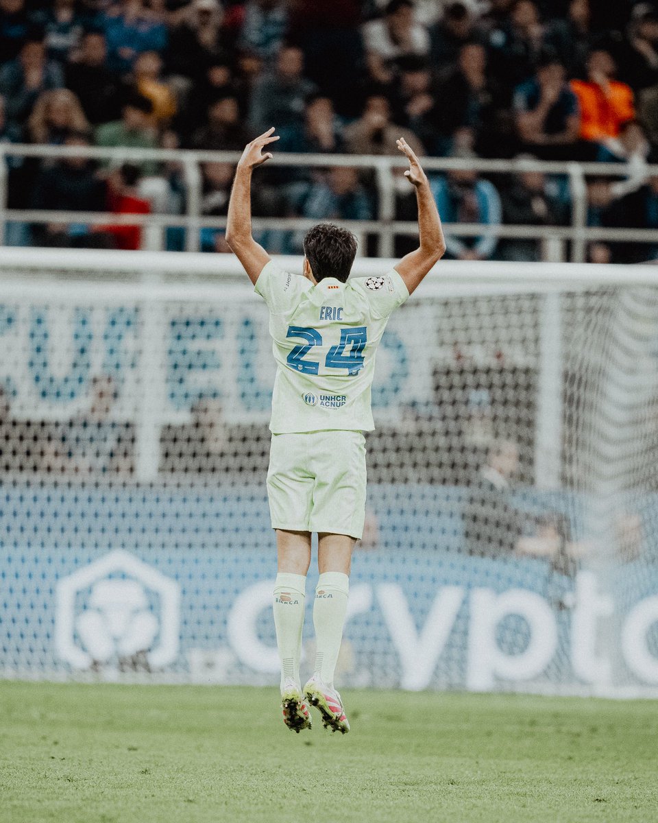 ericgm3's tweet image. Lo hemos dado todo pero hoy no ha podido ser. Orgull d’equip i d’afició! Hi tornarem l'any que ve! #ForçaBarça 💙❤️