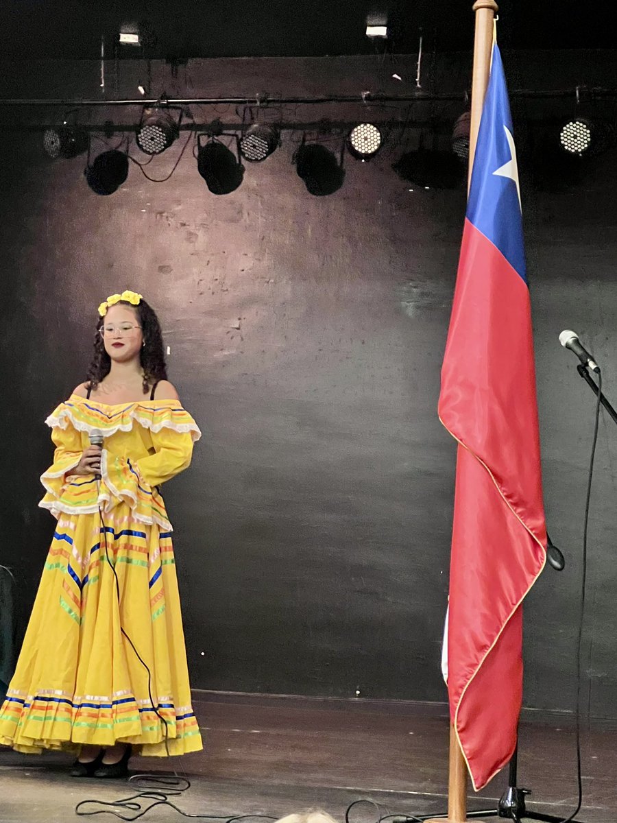 laura moreno tweet media