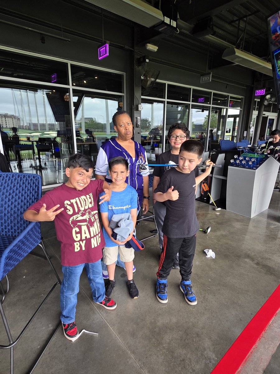 MeikkaJ's tweet photo. The look you have when you lose the Top Golf Principal Challenge.   These kids were happy to win the challenge and tell me I owe them ice cream for the rest of the school year!  @crenshawcubs #BuildACub #CubCountry https://t.co/T943wYloq1