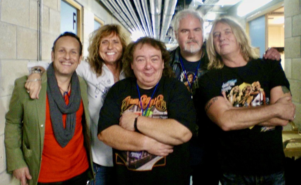 Bernie Marsden - Trouble (Feat. David Coverdale) - Official Video youtu.be/GJobvP8-6BY?si… via <a href="/YouTube/">YouTube</a>

In Memoriam…🙏✨🙏✨⭐️✨🙏✨🙏