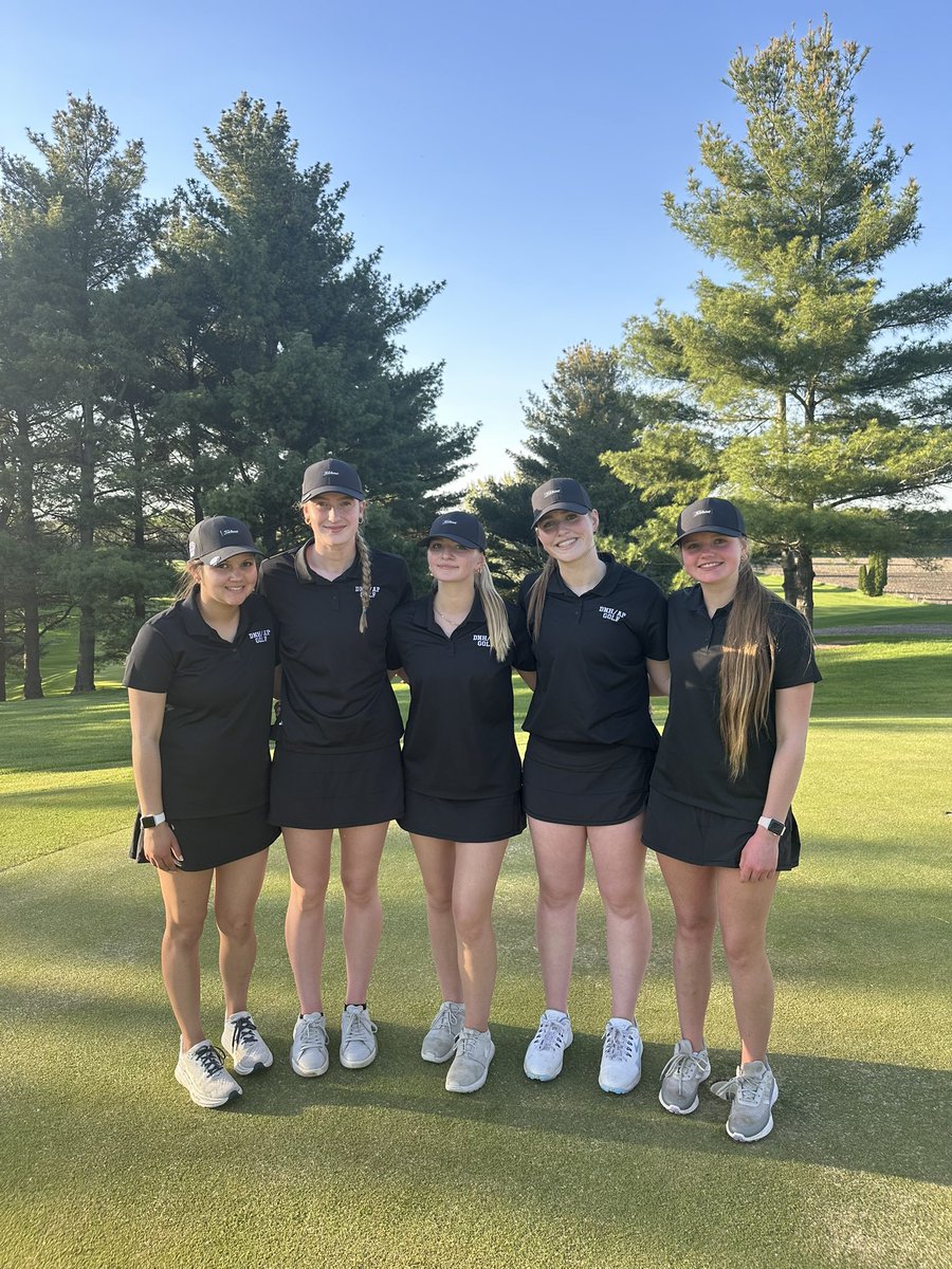 DNH/AP girls took on Grundy Center and Union Community tonight at Laporte City Golf Club and shot a team score of (214).

Seeri Smith (🥇- 43)
Keely Kauten (49)
Brynn Sullivan (54)
Paige Iverson (68)
Kyla Block (77)