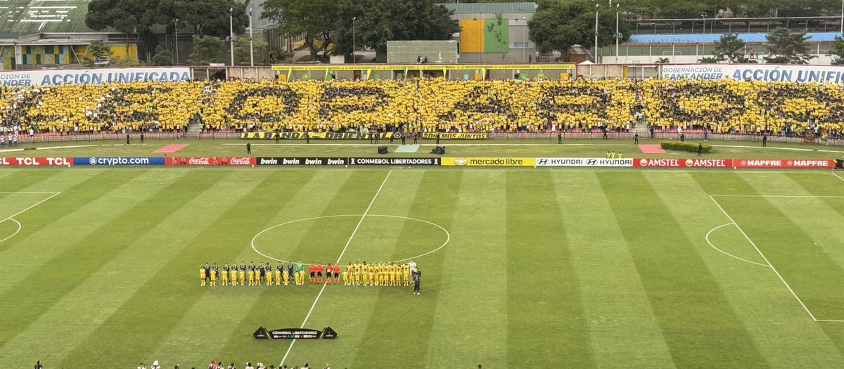 CONTIGO NI HOY , NI MAÑANA ... SIEMPRE .✊🏻

Vos vemos en Fortaleza🇧🇷 Leopardo querido 🔰🏆⚽️.