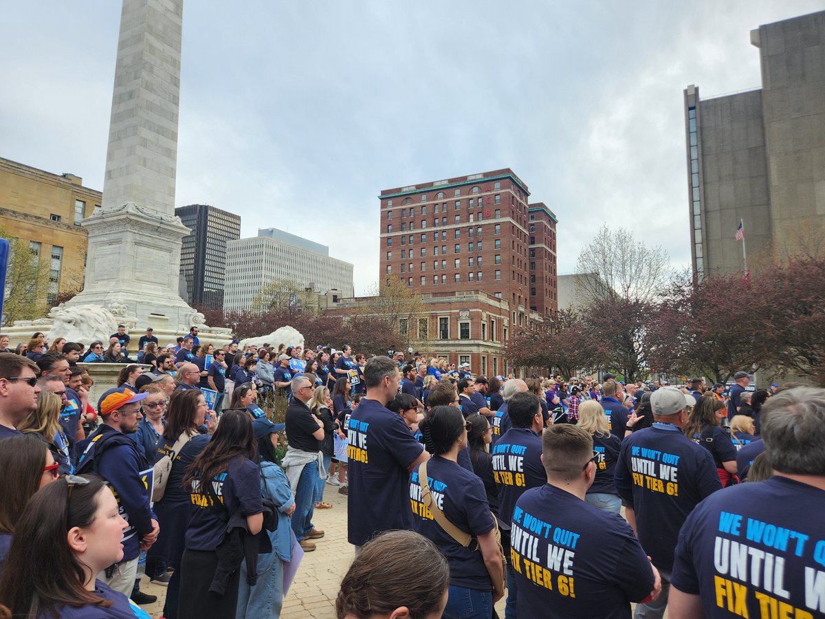 PEF members Vincent Cicatello, Michael Gallivan and Nicole Tomsen turned out today in Buffalo for a Fix Tier 5 &amp; 6 rally!