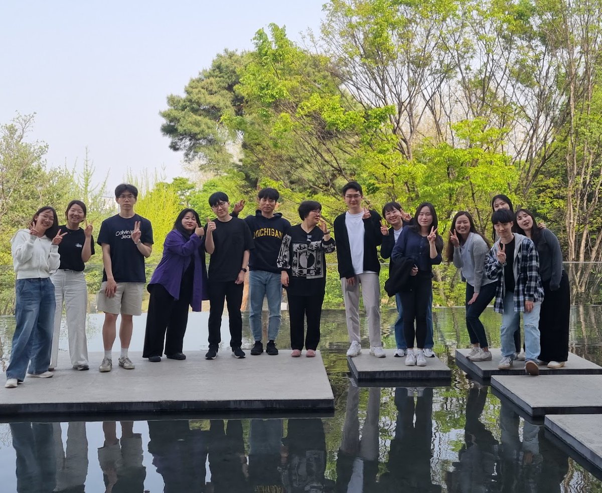 LimLab_KAIST's tweet image. Lim Lab&apos;s Tea Time in April, 2025
