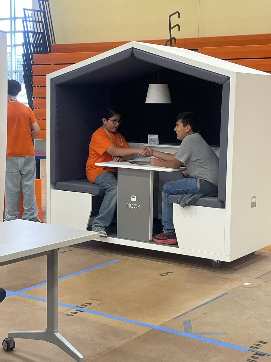 ErnestoLOrtiz's tweet photo. Today, students, faculty, and parents joined us to test and choose furniture options for our new campuses. Their input is helping create spaces that truly reflect our community’s needs. Thank you to all who participated!
#TransformingTomorrowTogether
#VivaCanutillo https://t.co/KX7jodnaiN