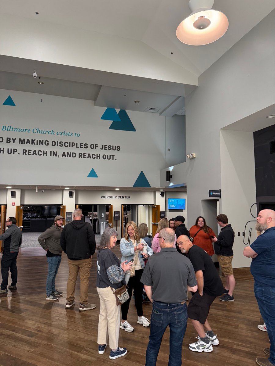 Day 2 of the Smart Church Solution retreat was great! Big thanks to @BiltmoreChurch for hosting us and sharing insights on space, stewardship, and ministry. Enjoyed time at Biltmore Estate to reset and connect. Leaving with full bellies, new ideas, and a more aligned team!