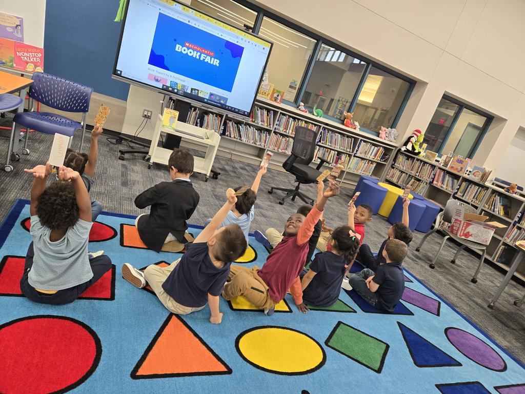 Amy Owens (@reeslibrarian) on Twitter photo It's time to turn all your library books in <a href="/ReesStars/">Rees Elementary (Performing & Visual Arts Academy)</a>! Kindergartners were rewarded for being responsible with their library books with a yummy smelly bookmark! <a href="/MireyaFromTX/">Mireya Lara</a> <a href="/KathyCherryAP/">KathyCherry</a> <a href="/Alief_Libraries/">AliefLibraries</a> It's time to turn all your library books in <a href="/ReesStars/">Rees Elementary (Performing & Visual Arts Academy)</a>! Kindergartners were rewarded for being responsible with their library books with a yummy smelly bookmark! <a href="/MireyaFromTX/">Mireya Lara</a> <a href="/KathyCherryAP/">KathyCherry</a> <a href="/Alief_Libraries/">AliefLibraries</a>