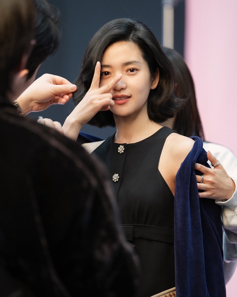 엠사원 tweet media