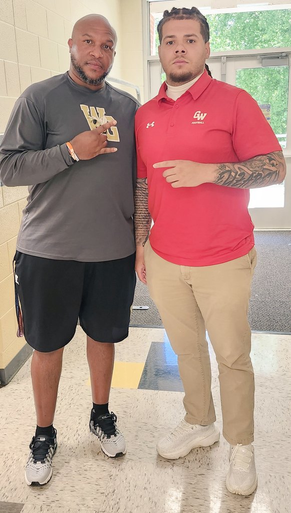 Western Guilford Football (@westernguilfor2) on Twitter photo Thank you, <a href="/GWUCoachPinnix/">Darius Pinnix Jr</a>, and <a href="/GWUFootball/">Gardner-Webb Football</a> for visiting Western Guilford High School today.
<a href="/atimmons1980/">Anthony Timmons</a> Thank you, <a href="/GWUCoachPinnix/">Darius Pinnix Jr</a>, and <a href="/GWUFootball/">Gardner-Webb Football</a> for visiting Western Guilford High School today.
<a href="/atimmons1980/">Anthony Timmons</a>