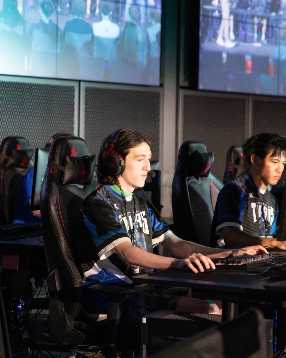 Meet your 2025 Rocket League Esports State Champions! These students worked so hard this season under the leadership of Jon Hunsaker and ended up victorious. We're so proud of them! Go, Trojans!👏🎮