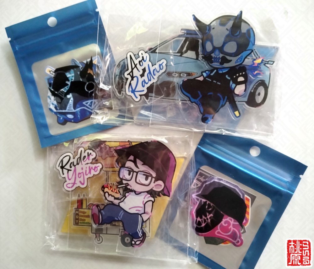 唐突にメガニケ関係ないポストで申し訳ないです😅
作業のオトモにちょくちょく追ってるストグラの
グッズがようやく届きました～(∩'∀`)∩
ストグラ面白いのでオススメです～🍑✨
中でも抱腹絶倒の空き巣協会はイチオシ!!
メガニケでジオラマアクスタ作ってみたいですね～🤩 