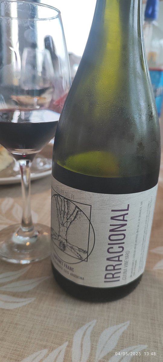 Mati Gómez 🍷 tweet media