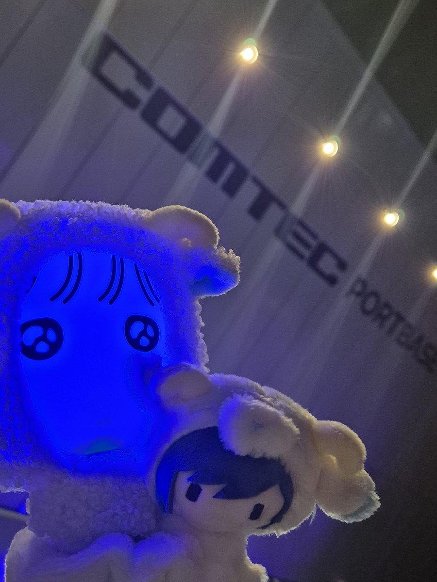 ummasitd's tweet photo. ライブ最高でした
セトリが狂っていた、、
あと1部の衣装みて視力を失いました
まじでこの16年の間で着てた衣装の中でtop1だと言ってもいい　すごく綺麗だった。 https://t.co/Bvt8qclftm