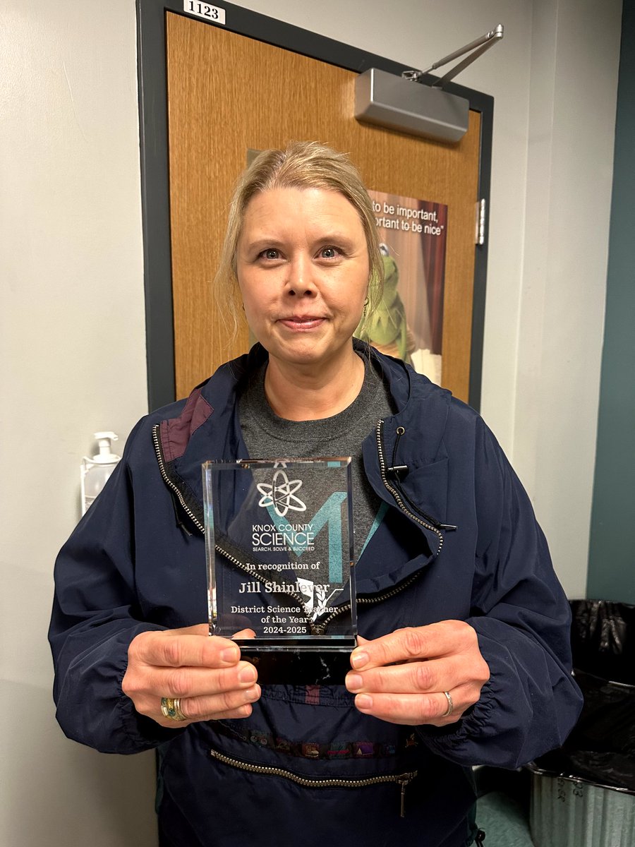 CONGRATULATIONS to the District Science Teacher of the Year!!!! Our very own Mrs. Shinlever!!!! We are so proud!