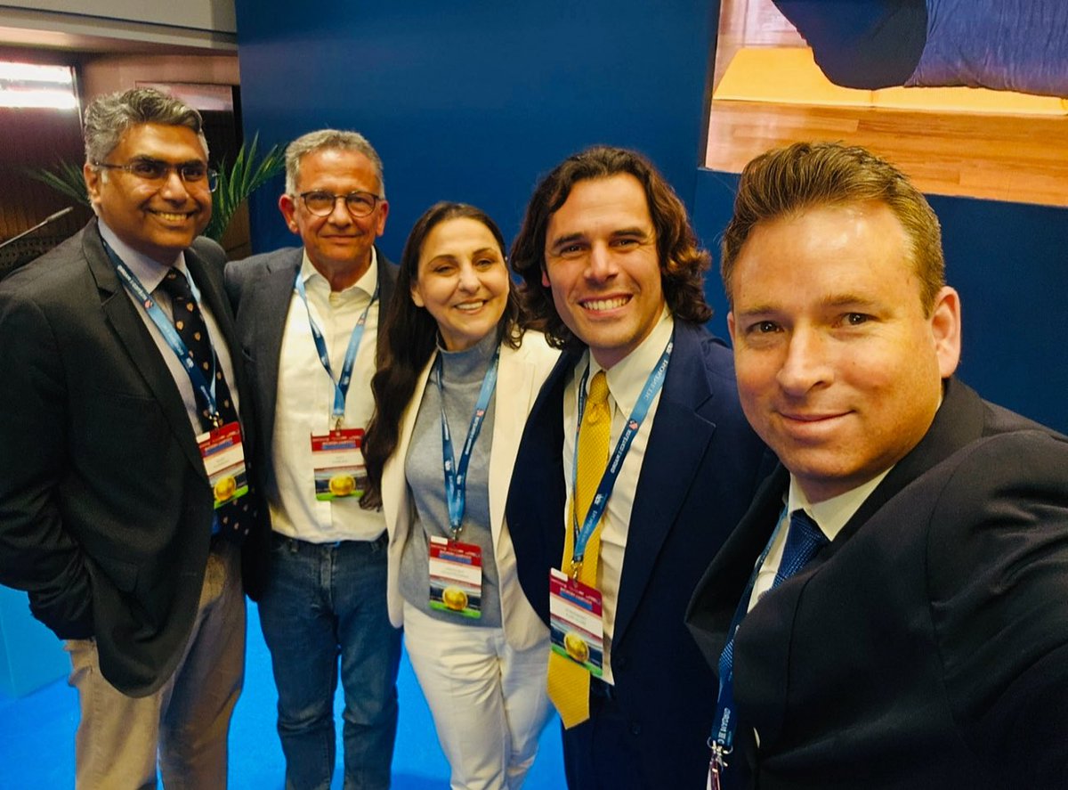YAHiR (@yahircollab) on Twitter photo Back from the legendary #isoK25 Our #YAHiR co-chairs & faculty members had very active role on hip & groin sessions!
<a href="/PerHolmich/">Per Hölmich</a> <a href="/CambridgeHipDoc/">Vikas Khanduja</a>
<a href="/Dora_Sportmed/">Dr Dora Papadopoulou</a>
Supporting the Next Gen of Leaders
Current trends in hip & groin
🙏🏻 <a href="/FDellaVilla/">Francesco Della Villa MD</a> & the great team <a href="/footballmed/">Isokinetic Conference</a> Back from the legendary #isoK25 Our #YAHiR co-chairs & faculty members had very active role on hip & groin sessions!
<a href="/PerHolmich/">Per Hölmich</a> <a href="/CambridgeHipDoc/">Vikas Khanduja</a>
<a href="/Dora_Sportmed/">Dr Dora Papadopoulou</a>
Supporting the Next Gen of Leaders
Current trends in hip & groin
🙏🏻 <a href="/FDellaVilla/">Francesco Della Villa MD</a> & the great team <a href="/footballmed/">Isokinetic Conference</a>