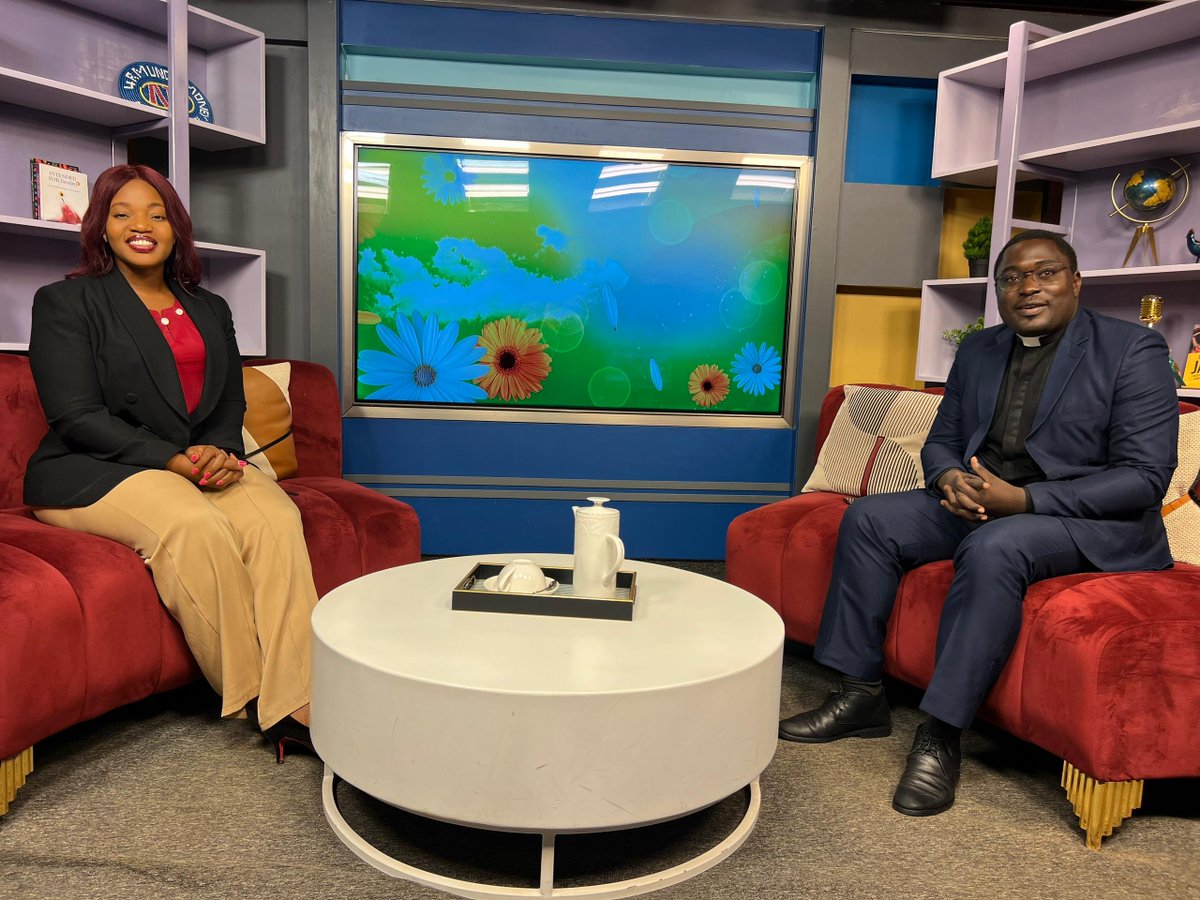 "People are often the result of nature and nurture. Nature is how you're born, while nurture is shaped by what you're told, what you see, and what you're taught."  Rev. Balirwana Nathan Mugalu Kazimba 

#MwasuzeMutya