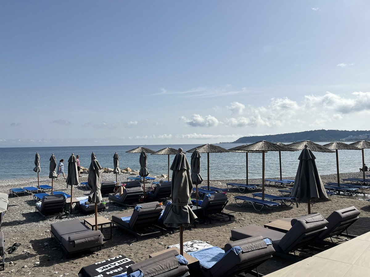 Ron-e Juleff 〓〓 tweet media