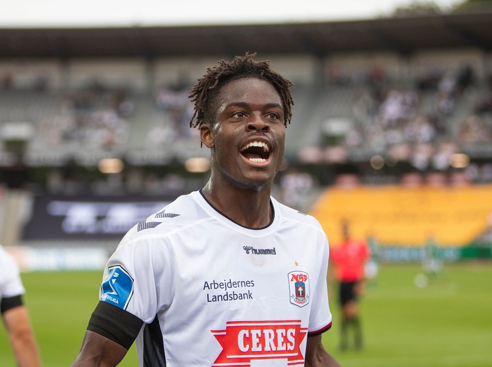 Kæmpe tillykke til den tidligere AGF’er, Yannnnn Bisseck med en plads i Champions League-finalen! 🔥

Ham har vi trænet godt! 😀

📸 @kronborgfotos 

#ultratwitteragf #ksdh