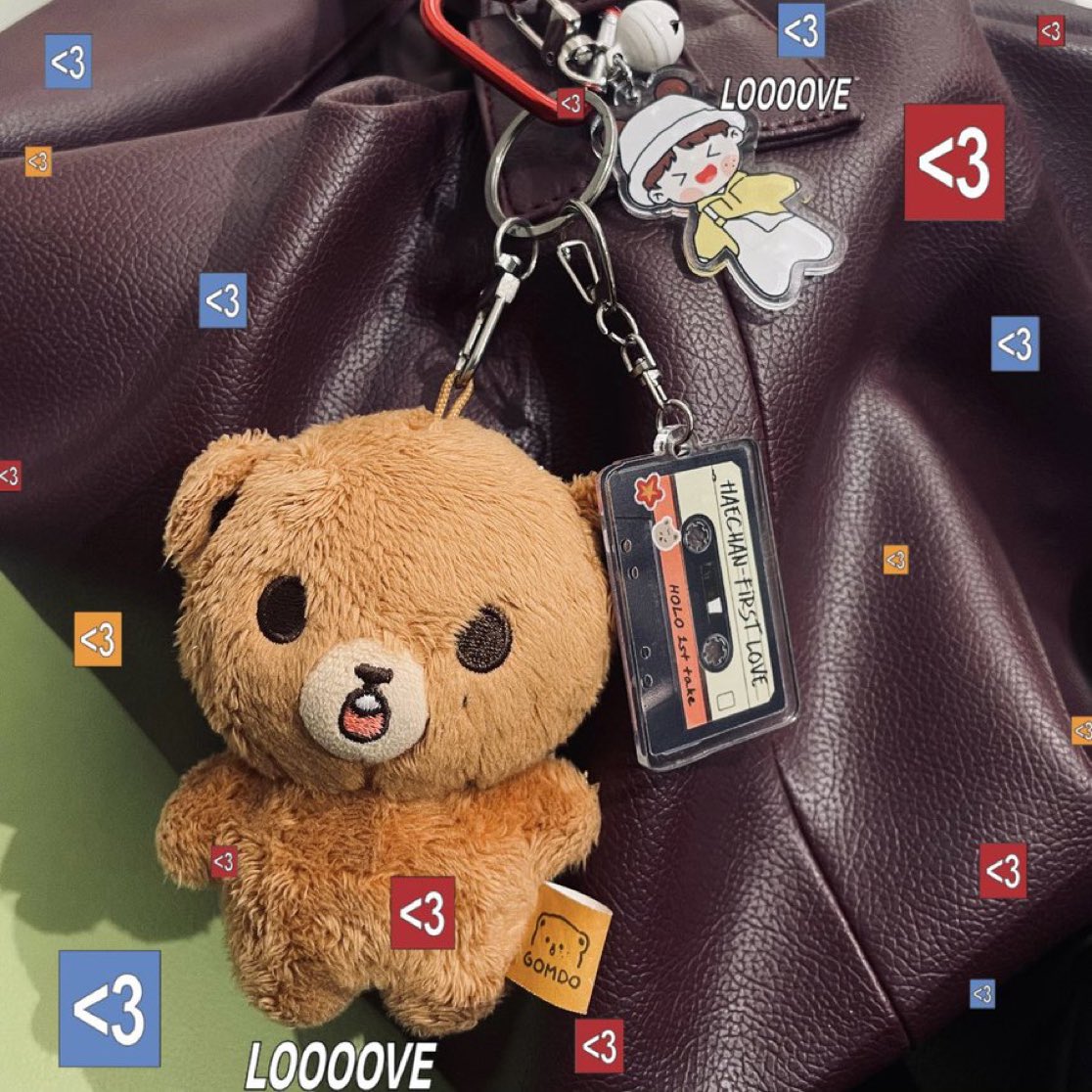 leehaechoo's tweet photo. giveaway haechan solo
— keyring first love (2 winner)
— saldo receher (1 winner)

like, rt, rep with

HOLO IS COMING
#HAECHANSOLO2025 https://t.co/ZBaXapDIWX