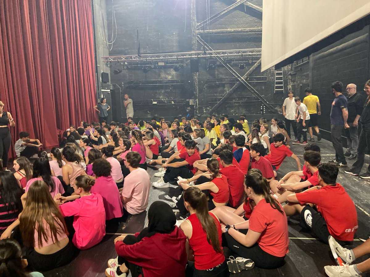 Oms i de Prat tweet media