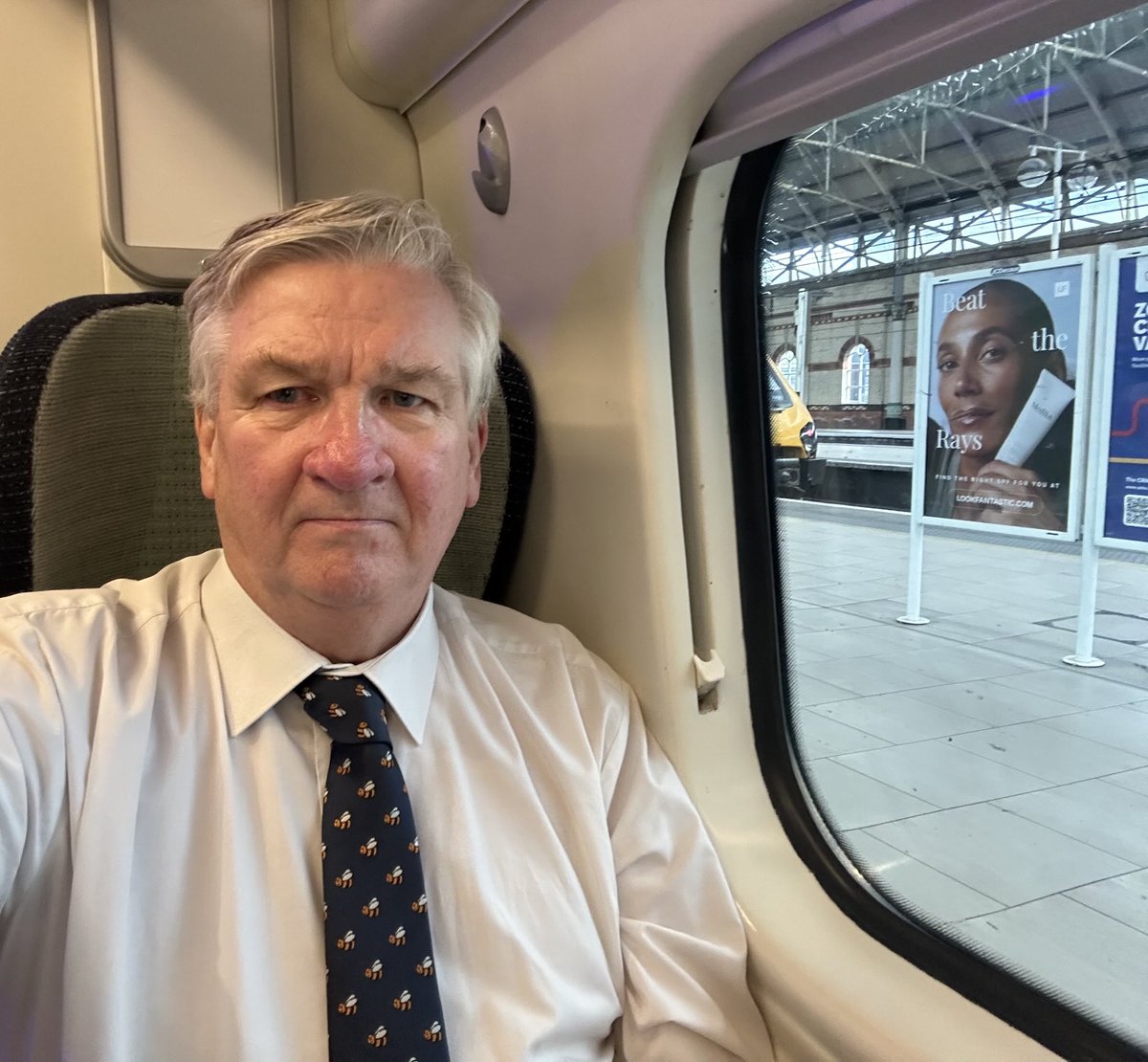 neilsmithgmb (@neilsmithgmb) on Twitter photo Of to that there London today to discuss with MPs issues around equal pay and why they should support <a href="/GMBNWI/">GMB Union North West & Irish</a> members to get it ! <a href="/deniseNWI/">Denise Walker</a> <a href="/GMBGarySmith/">Gary Smith</a> <a href="/sibby_gav/">Gavin Sibthorpe</a> Of to that there London today to discuss with MPs issues around equal pay and why they should support <a href="/GMBNWI/">GMB Union North West & Irish</a> members to get it ! <a href="/deniseNWI/">Denise Walker</a> <a href="/GMBGarySmith/">Gary Smith</a> <a href="/sibby_gav/">Gavin Sibthorpe</a>