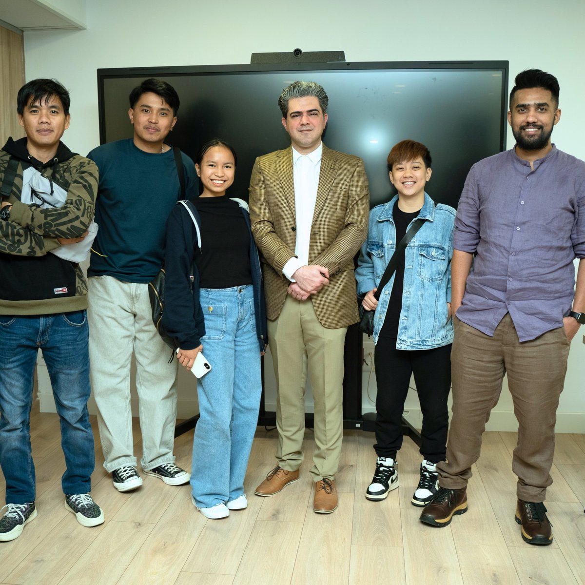 c3sschool's tweet image. The Technology &amp;amp; Business Workshop concluded on a high note, equipping students with innovative tools and strategic insights. It was a vibrant blend of tech trends and business acumen.#TechAndBusiness #InnovationInAction #FutureReady #StudentSuccess #DigitalLeadership #TechTrends