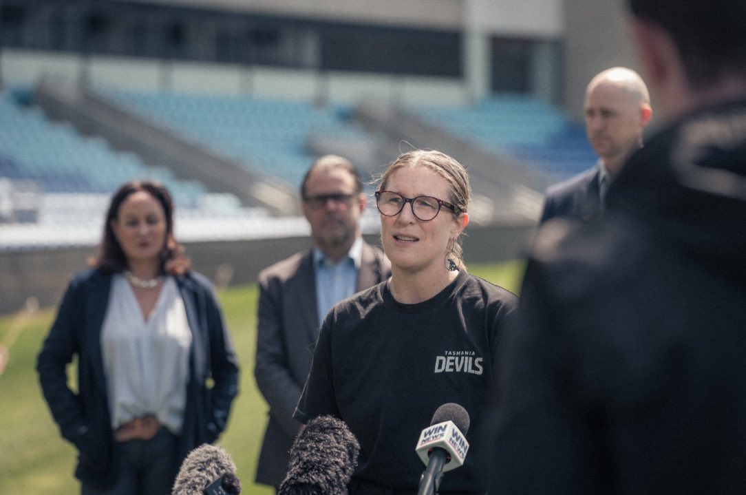 Brent Costelloe (@brentcostelloe) on Twitter photo Tasmania Football Club GM Marketing, Public Affairs & Social Impact Kath McCann has joined the AFLW Competition Committee 👏👏👏
📷: <a href="/FC_Tasmania/">Tasmania Football Club</a> Tasmania Football Club GM Marketing, Public Affairs & Social Impact Kath McCann has joined the AFLW Competition Committee 👏👏👏
📷: <a href="/FC_Tasmania/">Tasmania Football Club</a>