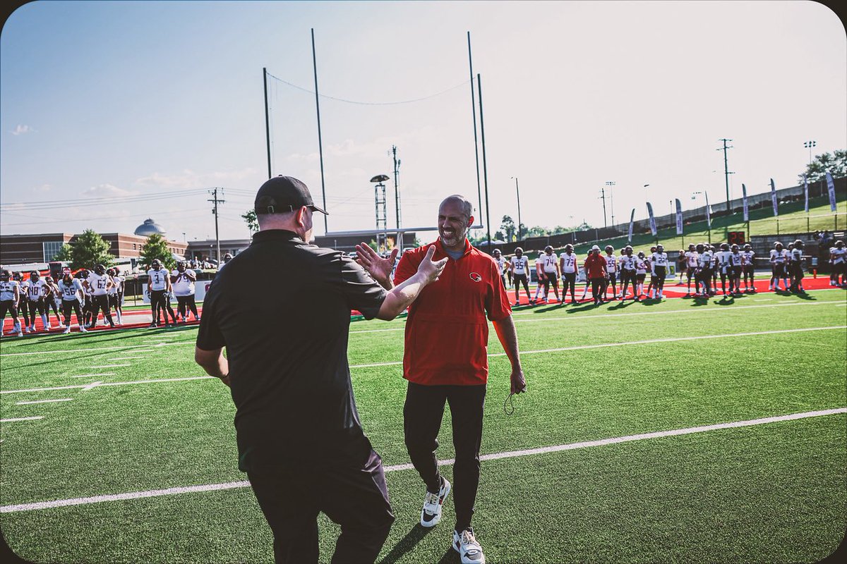 Time to go to work <a href="/wcsRHSstrength/">Ravenwood Strength & Speed</a>‼️#G2BARR⚫️🔴