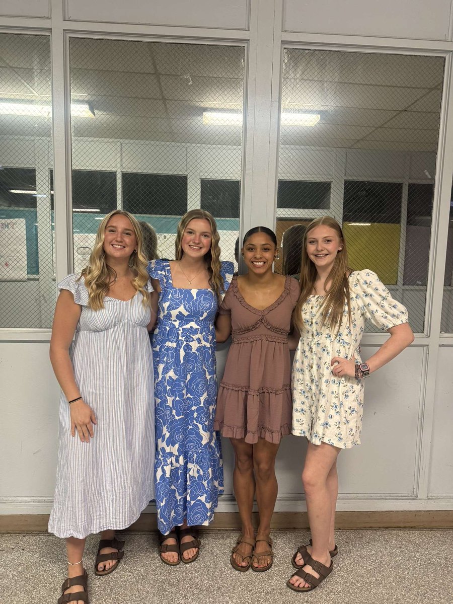 LadyTitanwbb (@ladytitanwbb) on Twitter photo Congrats to our 4 Juniors being inducted into the National Honor Society! #morethanballers
#PGO
<a href="/kimora38908/">kimora stewart</a> <a href="/cjmac2026/">Clara McCartha</a> Maddie Kelly and Stella Webb! Congrats to our 4 Juniors being inducted into the National Honor Society! #morethanballers
#PGO
<a href="/kimora38908/">kimora stewart</a> <a href="/cjmac2026/">Clara McCartha</a> Maddie Kelly and Stella Webb!