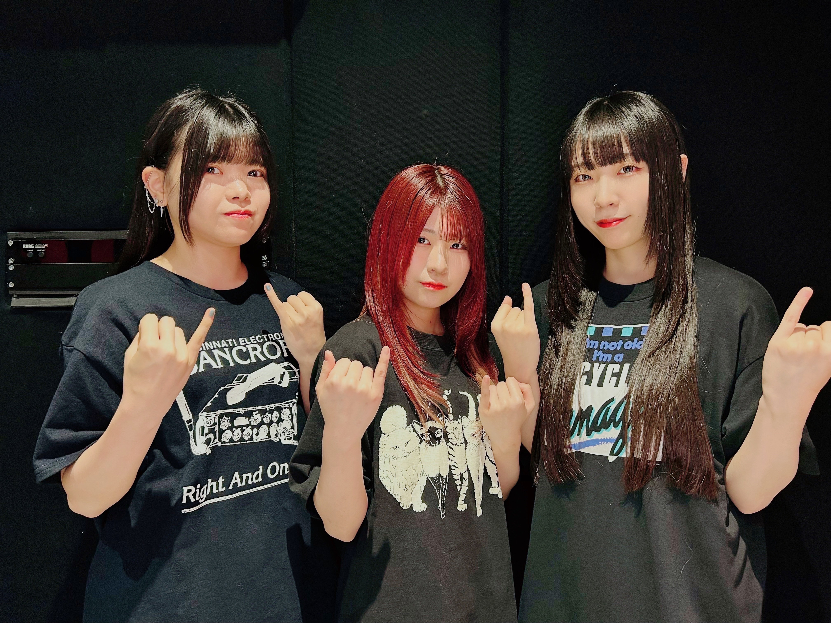 Amazon.co.jp: ガールズバンドクライ 直筆サイン入りカード