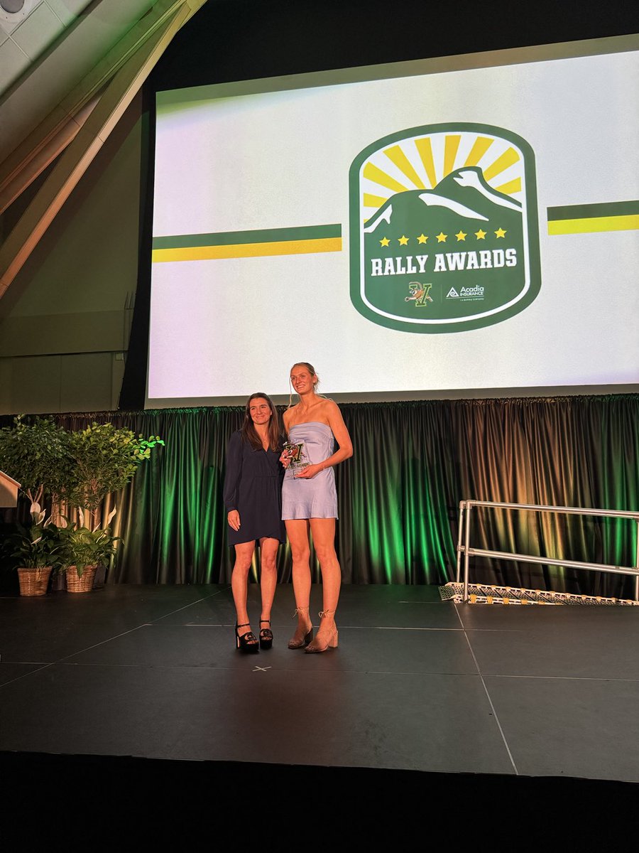 UVMPattyPrelock's tweet image. Women’s basketball had several recognitions this evening as we celebrated the Rally Awards @uvmvermont @UVMwbb @UVMathletics